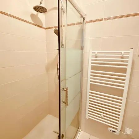 Apartament Ti Sables *