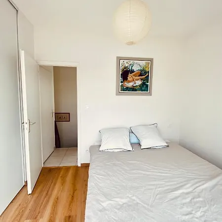 Apartament Ti Sables